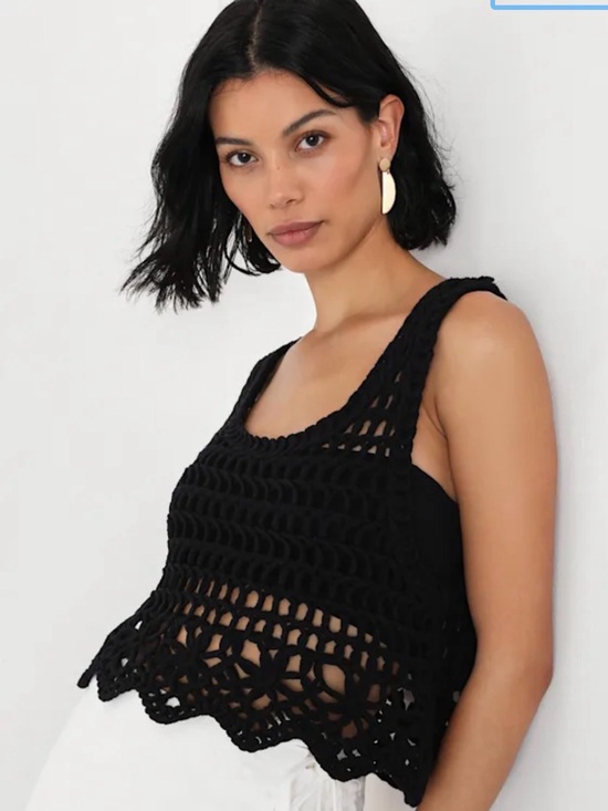 Lulus Tops - Lulu's Black Crochet Crop Tank